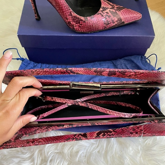 Matching Stuart Weitzman shoes & clutch - Picture 3 of 10